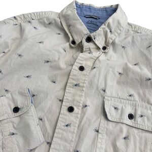 IZOD Saltwater Mens Large Cream Herringbone Pennant Flag Button Down Shirt L